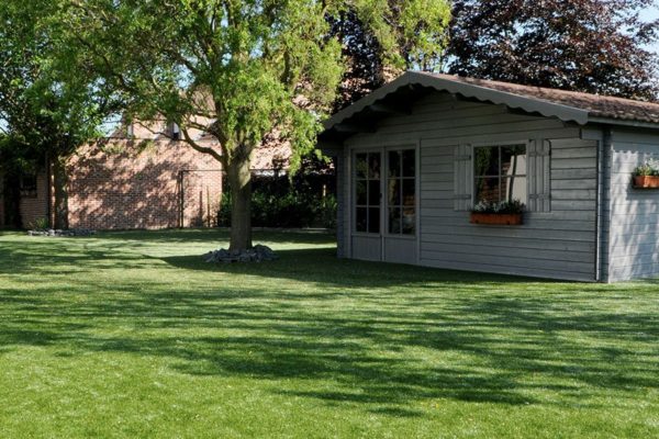 How to install artificial grass